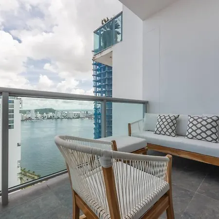 Spectacular Ocean View At 36 Floor - Infinitum *